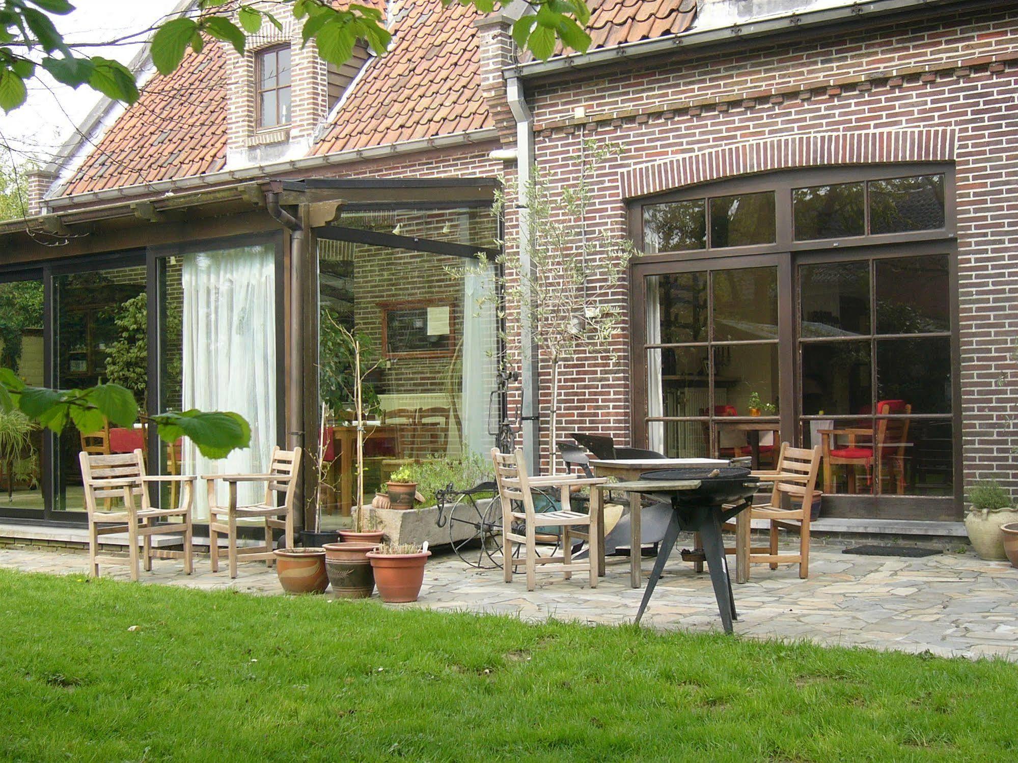 Hotel Troopeird Kortrijk Exteriér fotografie